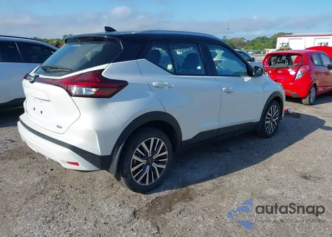 2023 Nissan Kicks Sv Xtronic Cvt из США, поврежденный, VIN 3N1CP5CV0PL522334